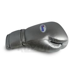 Winning 16oz 5/30まで Amazon.com : Winning Training Boxing Gloves 16oz (Black